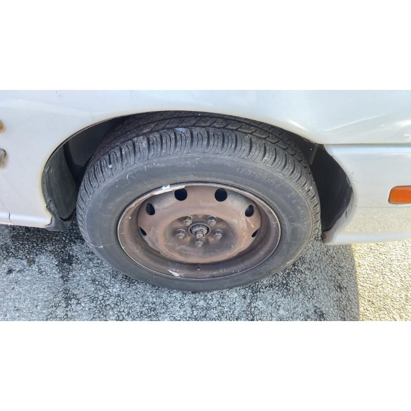 Optique avant secondaire gauche (feux)(clignotant) CHRYSLER NEON Photo n°13