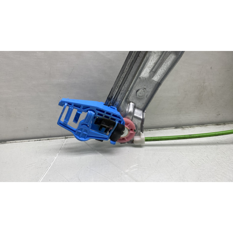Leve vitre electrique avant gauche CITROEN C3 PICASSO Photo n°3