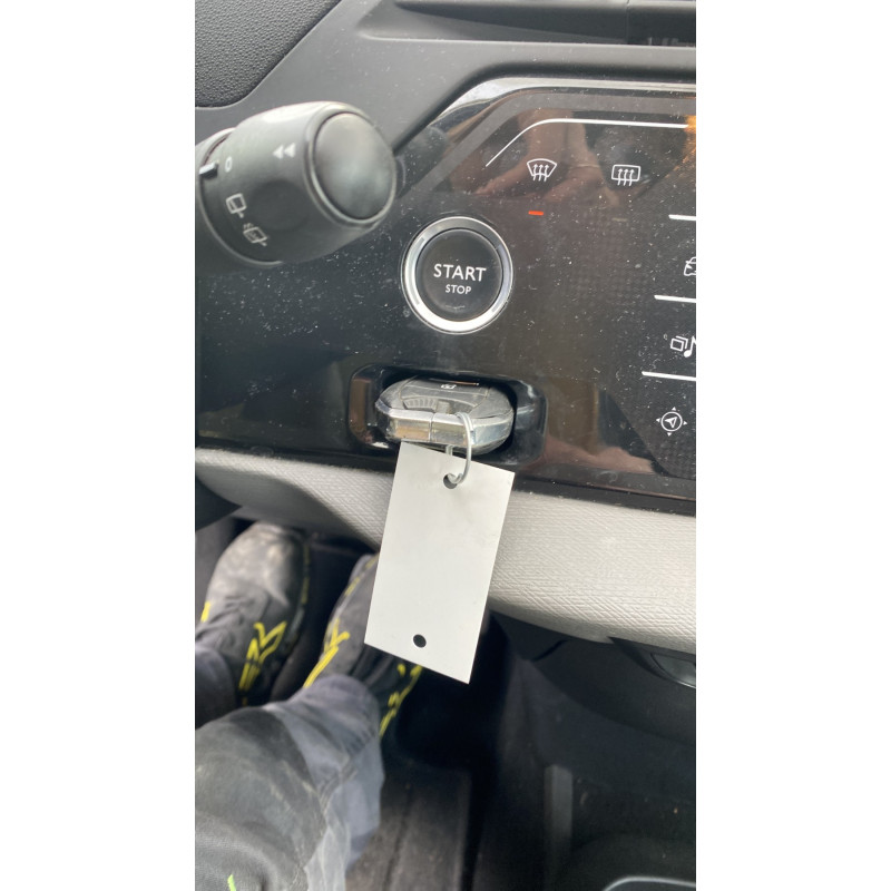 Attache ceinture avant droit CITROEN C4 PICASSO 2 Photo n°13
