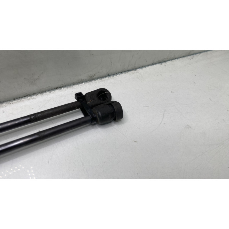 Verin de coffre CITROEN C4 PICASSO 2 Photo n°2