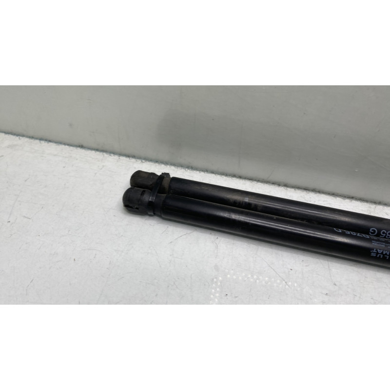 Verin de coffre CITROEN C4 PICASSO 2 Photo n°3