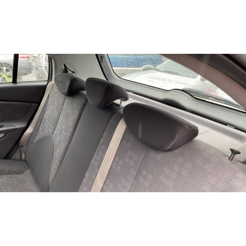 Verin de coffre KIA RIO 2 Photo n°15