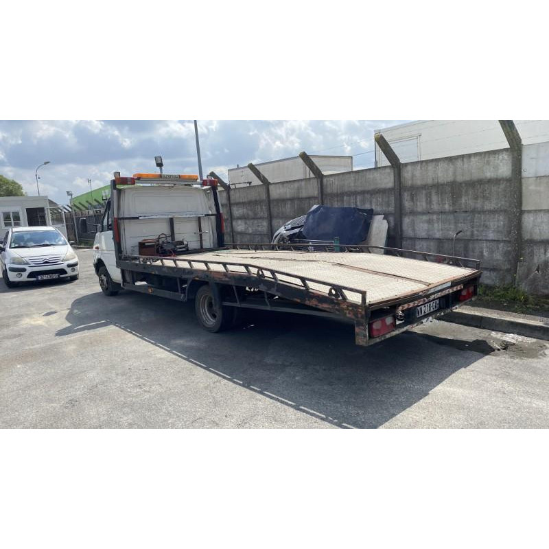 Vitre avant droit VOLKSWAGEN LT 2 Photo n°7