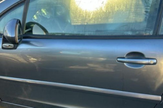Vitre avant droit PEUGEOT 207
