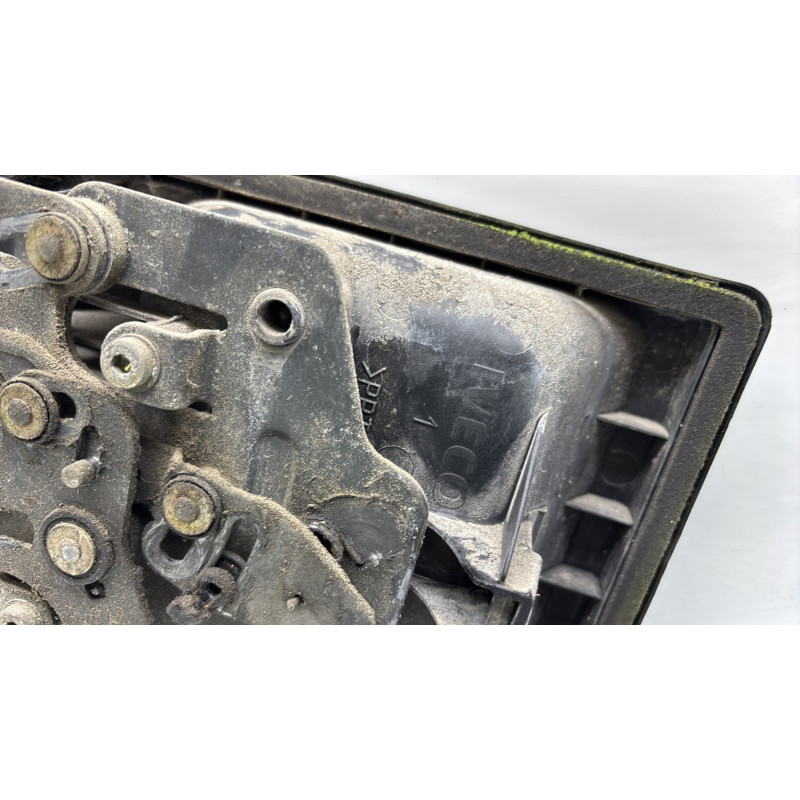 Poignee porte coffre droit IVECO DAILY 3 Photo n°4