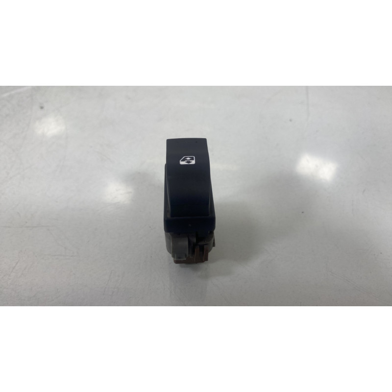 Interrupteur de leve vitre avant droit RENAULT MASTER 2 Photo n°1