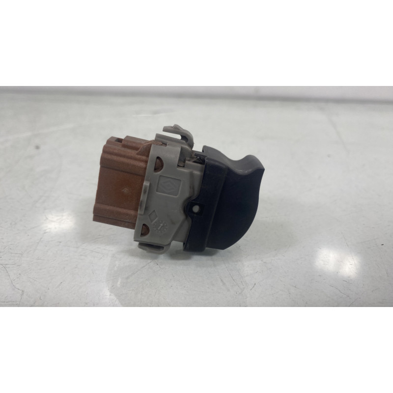 Interrupteur de leve vitre avant droit RENAULT MASTER 2 Photo n°3