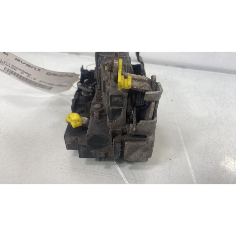 Serrure avant gauche RENAULT MASTER 2 Photo n°4