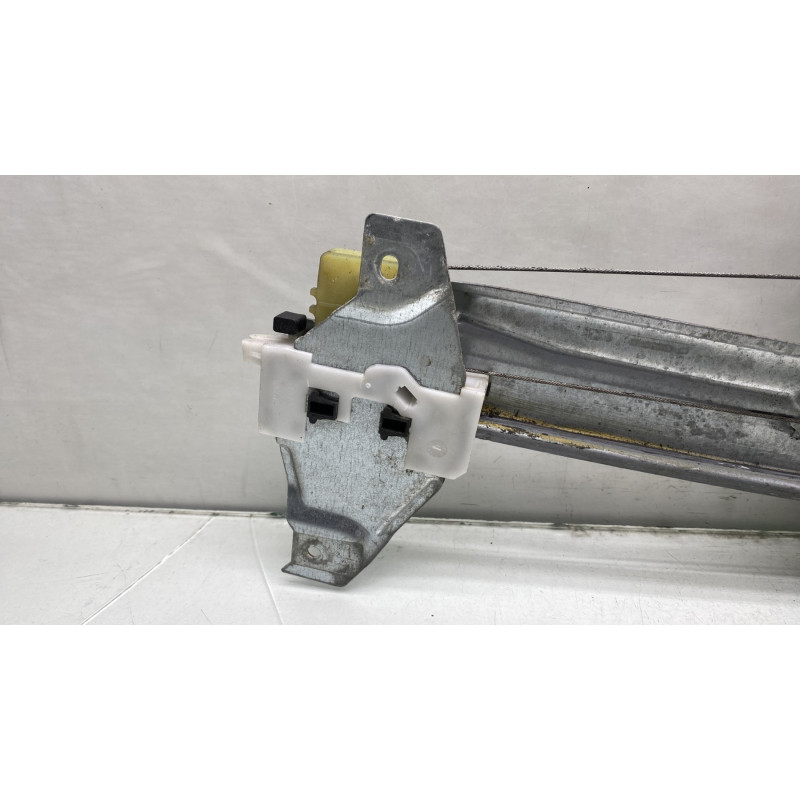 Leve vitre electrique avant droit PEUGEOT 308 1 Photo n°2