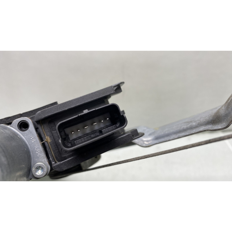 Leve vitre electrique avant droit PEUGEOT 308 1 Photo n°4