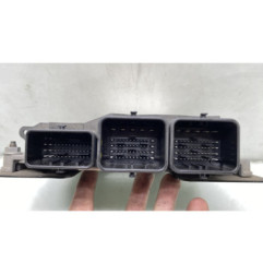 Calculateur moteur PEUGEOT 308 1
