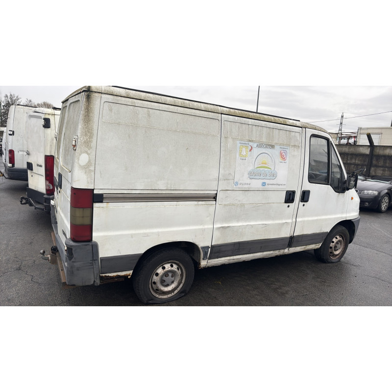 Calandre PEUGEOT BOXER 1 Photo n°10