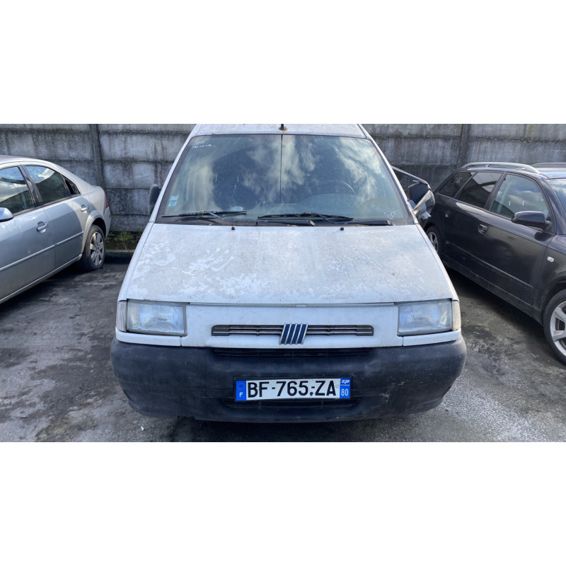 Porte avant droit FIAT SCUDO 1 Photo n°15