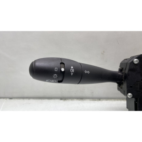 Com (Bloc Contacteur Tournant+Commodo Essuie Glace+Commodo Phare) CITROEN C3 1