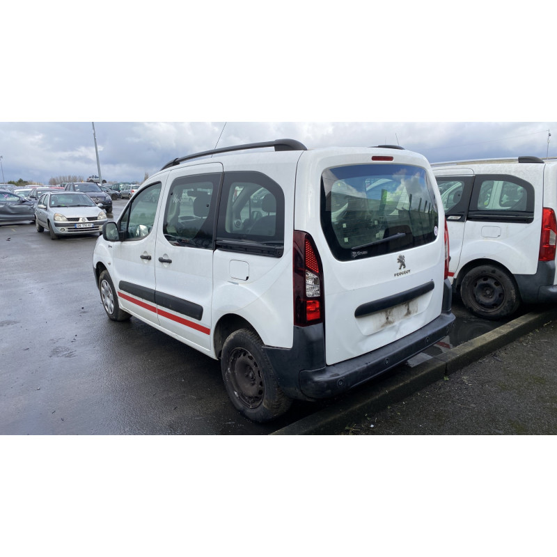 Bouton de warning PEUGEOT PARTNER 2 Photo n°8