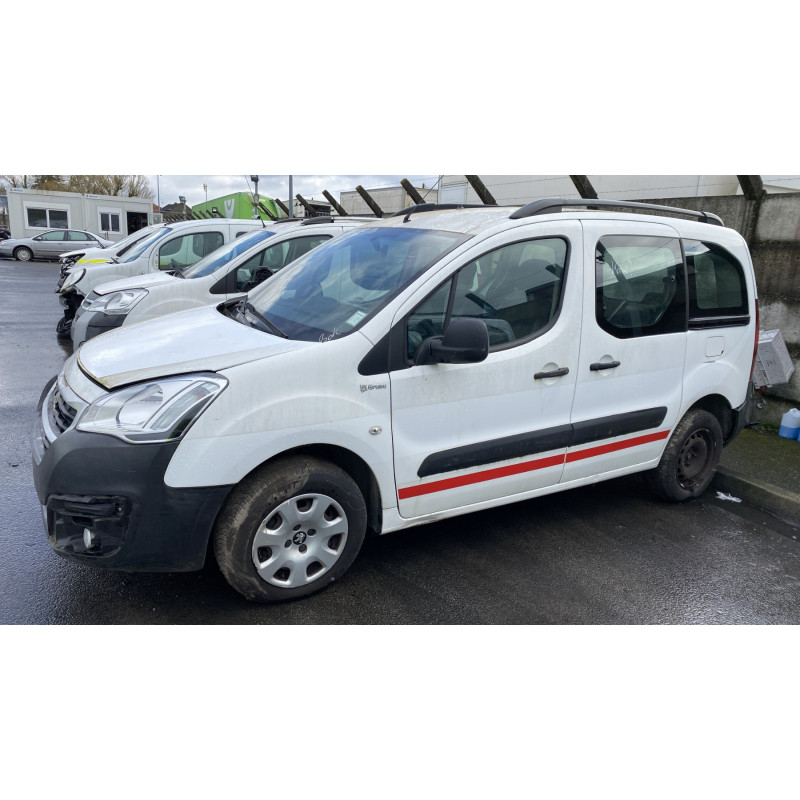Bouton de warning PEUGEOT PARTNER 2 Photo n°11