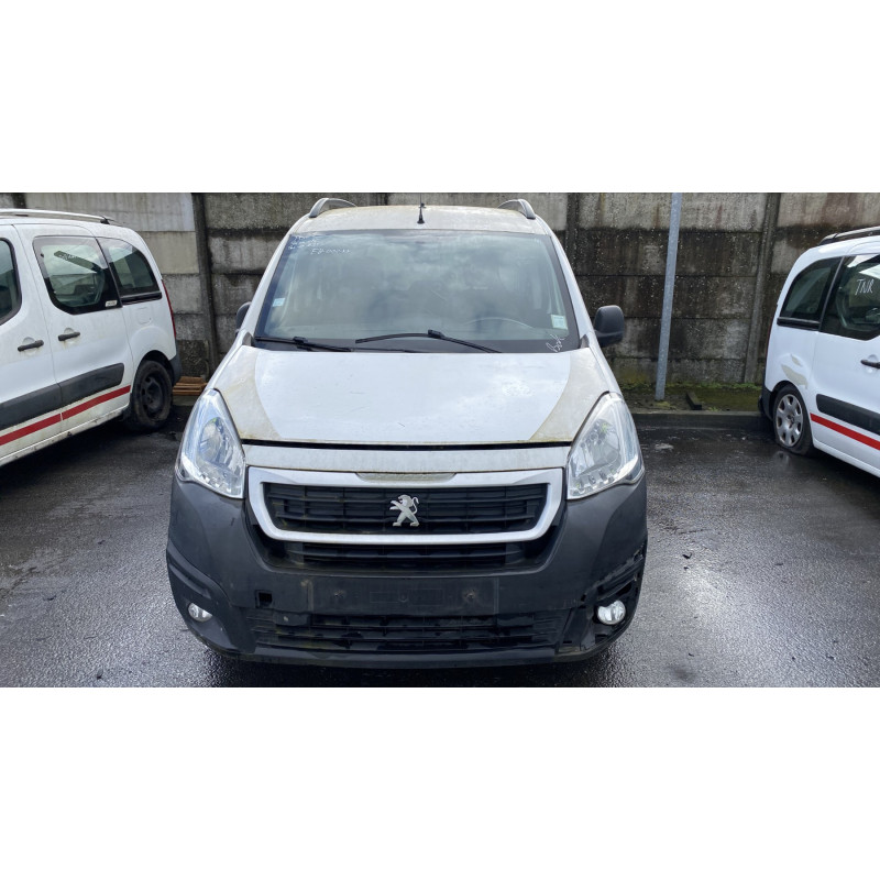 Bouton de warning PEUGEOT PARTNER 2 Photo n°13