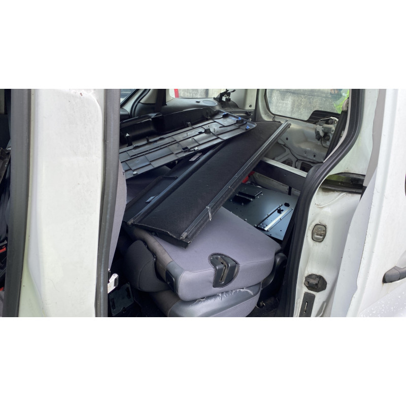Bouton de warning PEUGEOT PARTNER 2 Photo n°16