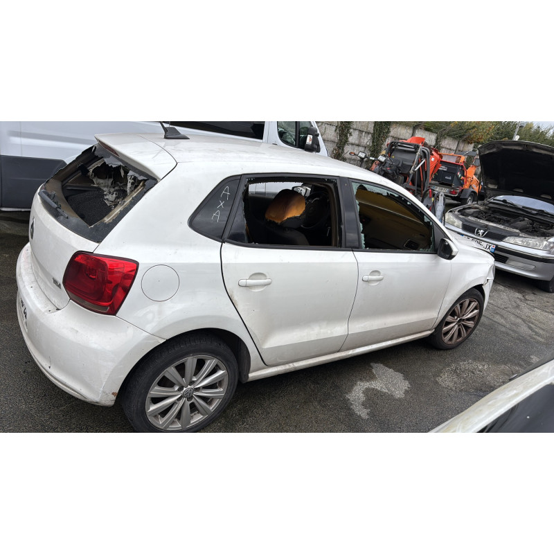 Anti brouillard gauche (feux) VOLKSWAGEN POLO 5 Photo n°9