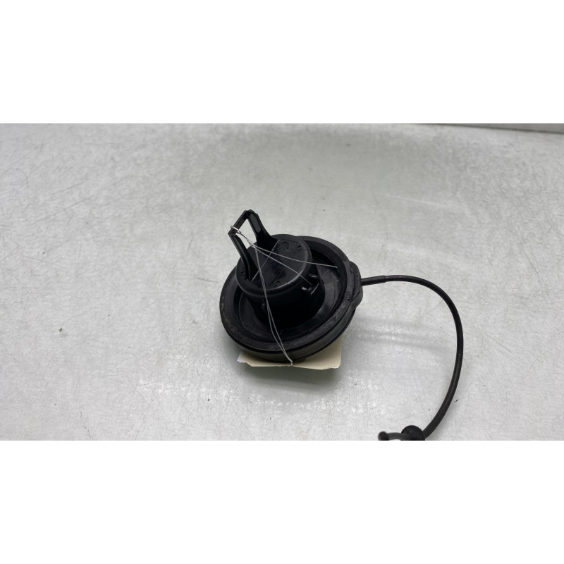 Bouchon de carburant OPEL CORSA F Photo n°3