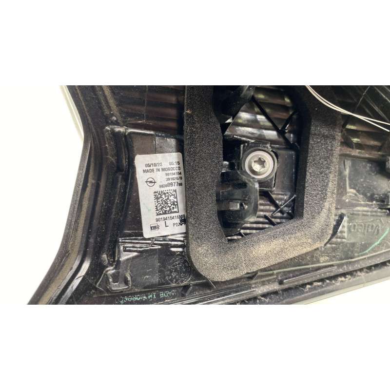 Feu arriere secondaire gauche (feux) OPEL CORSA F Photo n°4