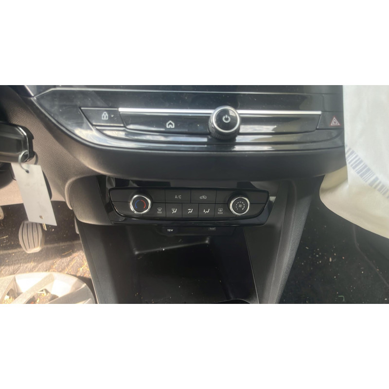 Trappe d'essence OPEL CORSA F Photo n°14