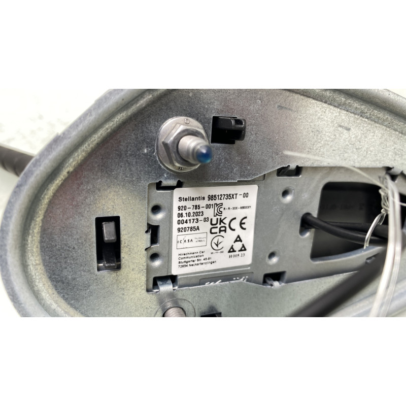 Antenne OPEL CORSA F Photo n°5