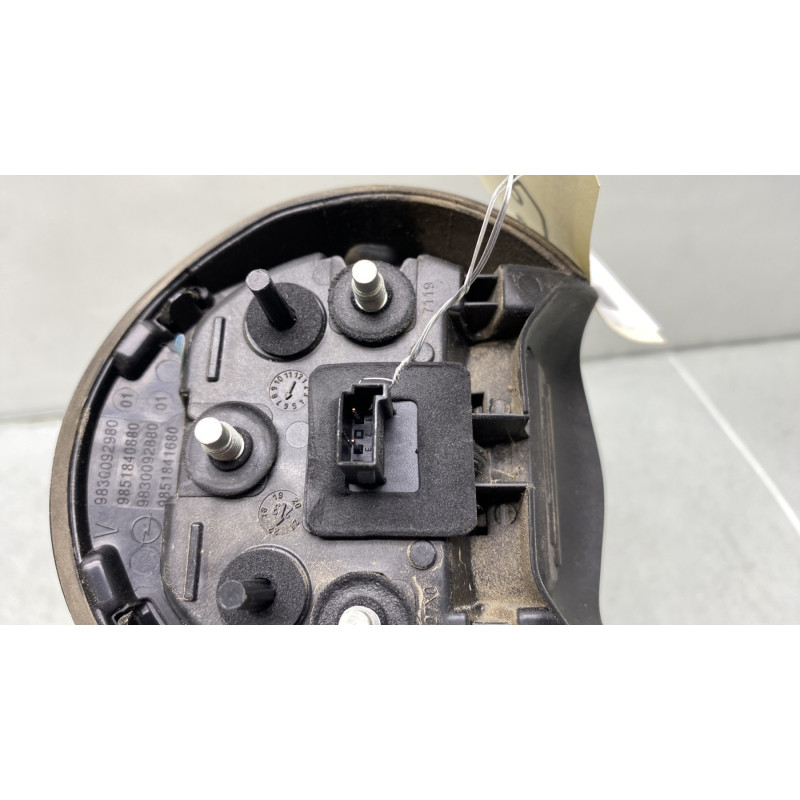 Bouton de coffre OPEL CORSA F Photo n°4