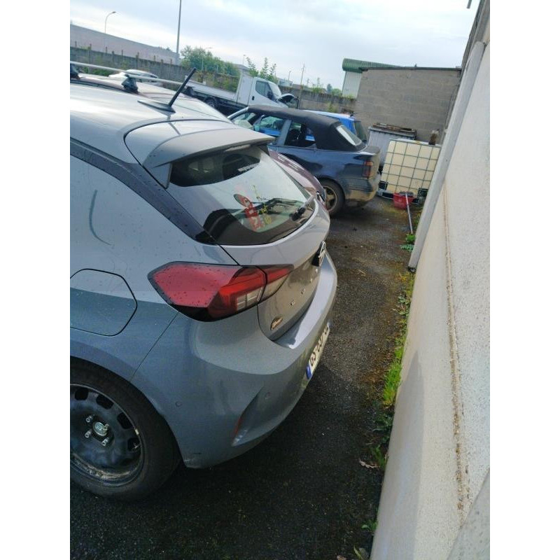 Bouton de coffre OPEL CORSA F Photo n°9