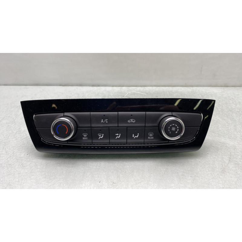 Commande chauffage OPEL CORSA F Photo n°1