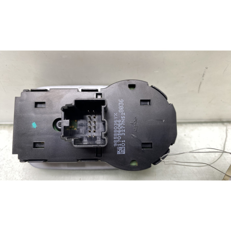 Commande de phare OPEL CORSA F Photo n°3