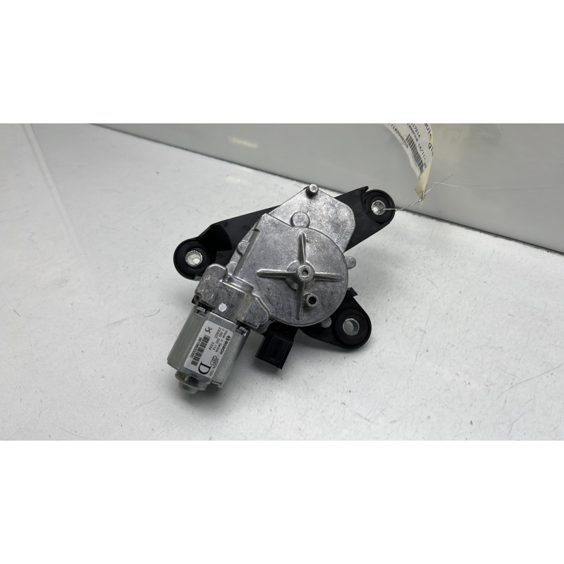 Moteur essuie glace arriere OPEL CORSA F Photo n°4