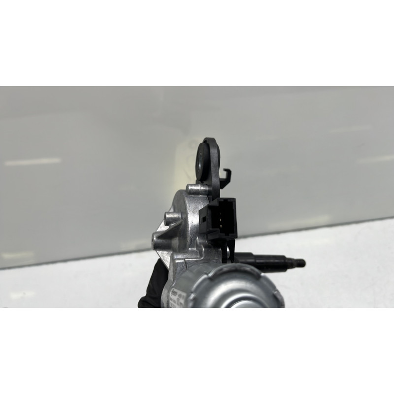 Moteur essuie glace arriere OPEL CORSA F Photo n°6