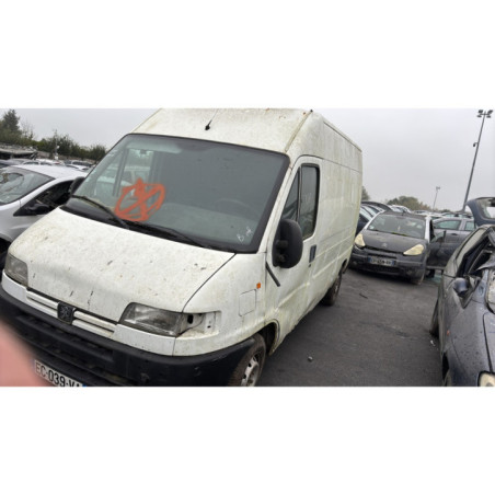 Vitre avant gauche PEUGEOT BOXER 1