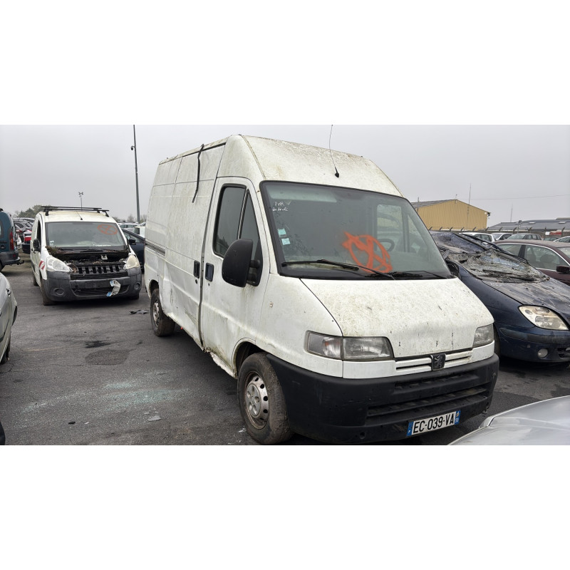 Vitre avant gauche PEUGEOT BOXER 1 Photo n°3