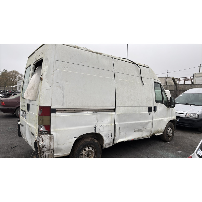 Vitre avant gauche PEUGEOT BOXER 1 Photo n°8