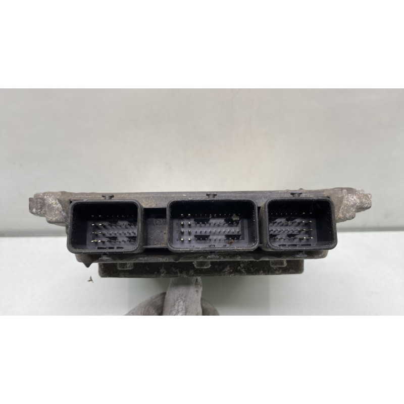 Calculateur moteur FORD TRANSIT 4 Photo n°3