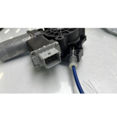 Leve vitre electrique avant droit OPEL CORSA E