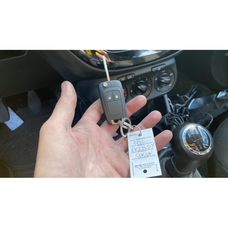 Leve vitre electrique avant gauche OPEL CORSA E Photo n°12