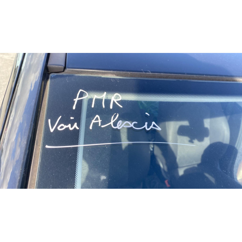 Leve vitre electrique avant gauche OPEL CORSA E Photo n°18