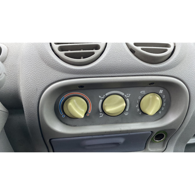 Interrupteur de leve vitre avant gauche RENAULT TWINGO 1 Photo n°18
