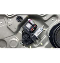 Leve vitre electrique avant gauche SKODA OCTAVIA 2