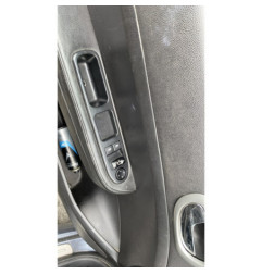 Serrure avant gauche PEUGEOT 307