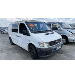 Optique avant secondaire droit (feux)(clignotant) MERCEDES VITO 638