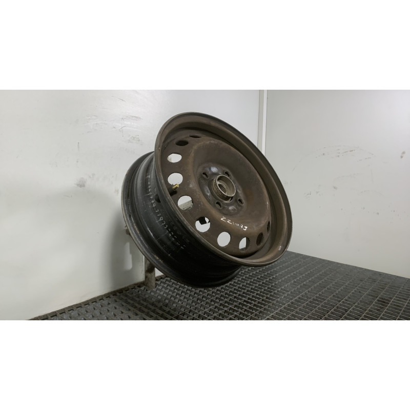 Jante RENAULT CLIO 1 Photo n°3