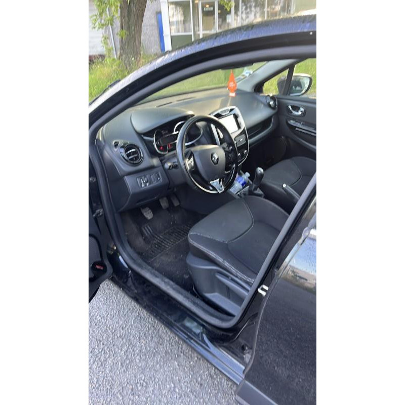 Boitier UCH RENAULT CLIO 4 Photo n°10