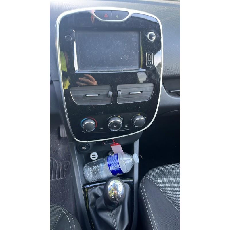 Boitier UCH RENAULT CLIO 4 Photo n°19
