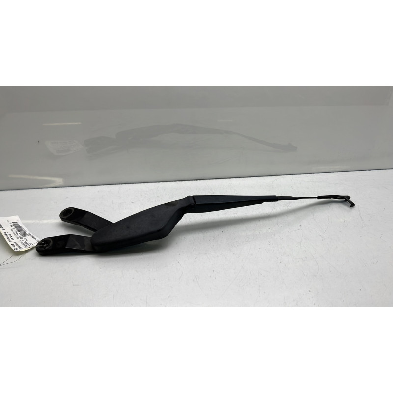 Bras essuie glace avant droit MERCEDES CLASSE C 204 Photo n°1
