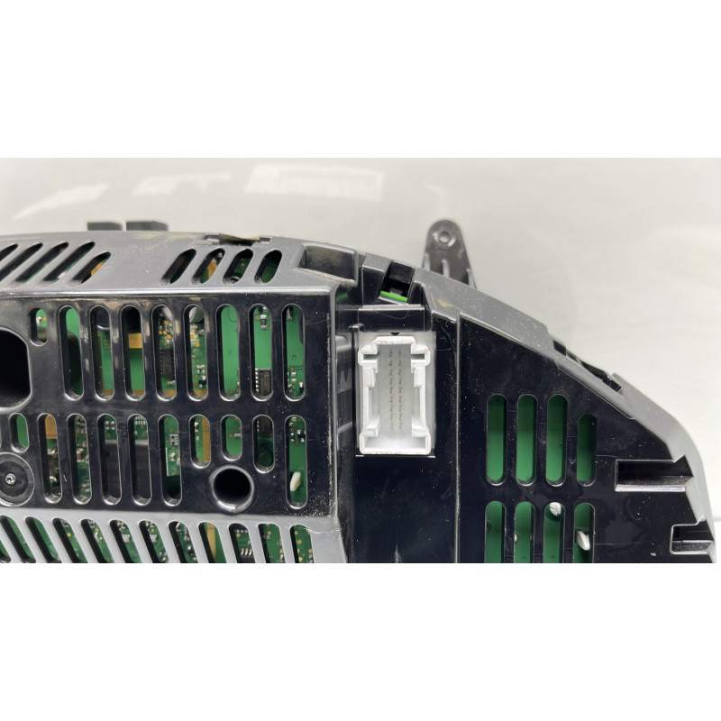 Compteur MERCEDES CLASSE C 204 Photo n°5