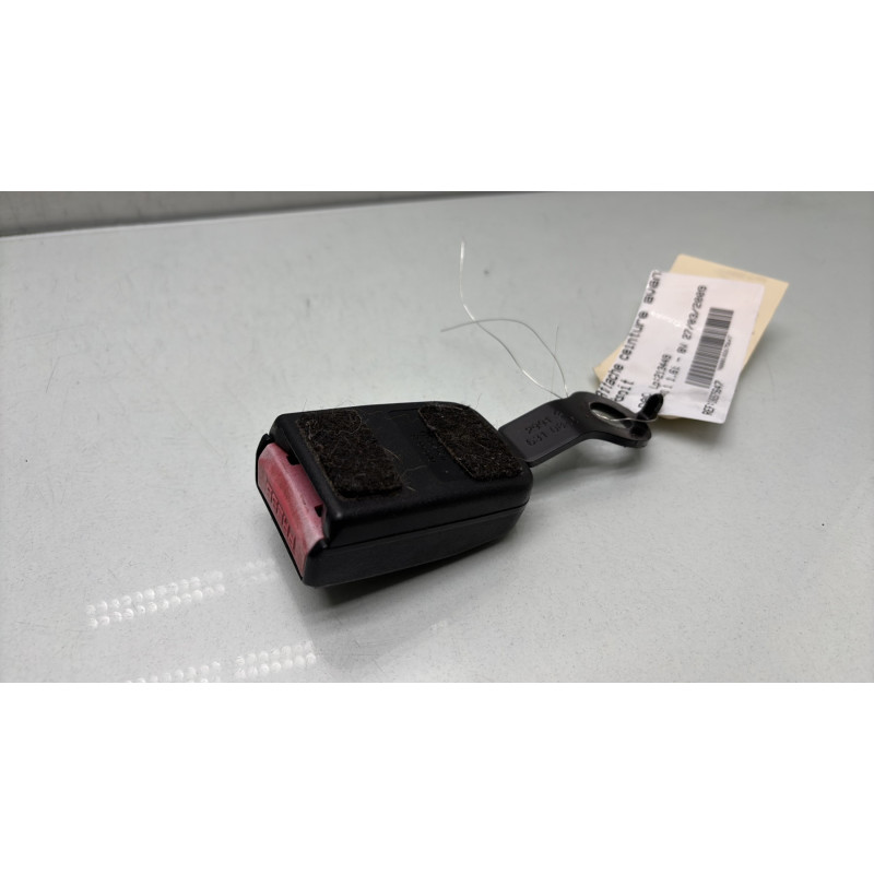 Attache ceinture avant droit DACIA SANDERO 1 Photo n°3